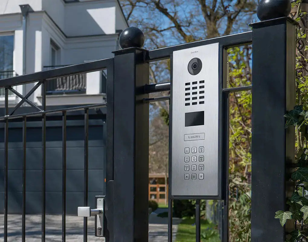 DoorBird IP Intercom Video Door Station D2101KV with Keypad ...